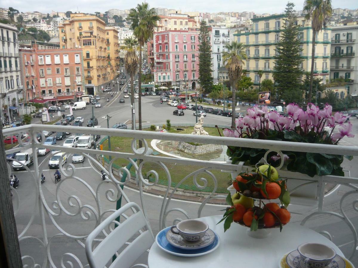 La Stanza Della Sirena Hotel Napoli Bagian luar foto