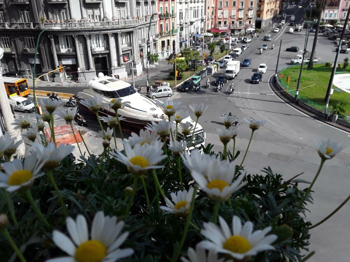 La Stanza Della Sirena Hotel Napoli Bagian luar foto